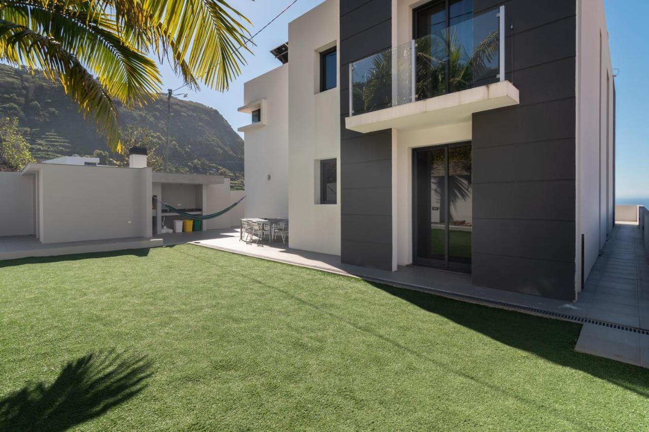 Luxo & Conforto Villa Calheta  Exterior photo