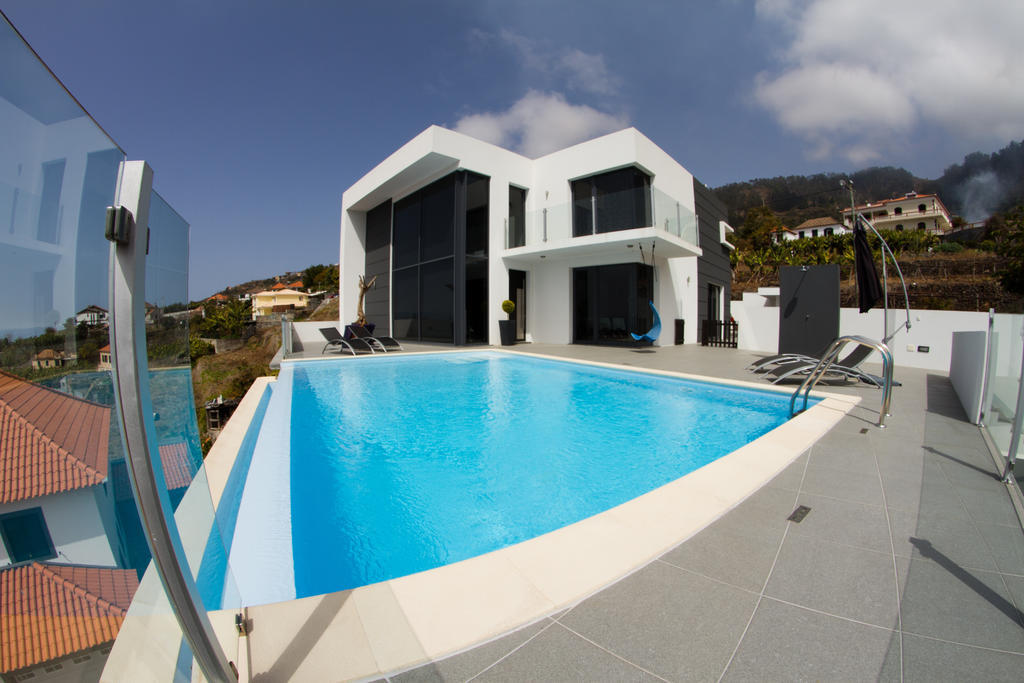Luxo & Conforto Calheta  Exterior photo